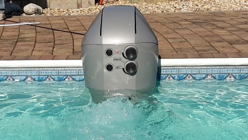 Протитечія AquaJet 100, 100 м.куб/год (Чехія) Azuro, 1.1 кВт, 220 В, навісна з LED освітленням 3EXX0473 3EXX0473 фото