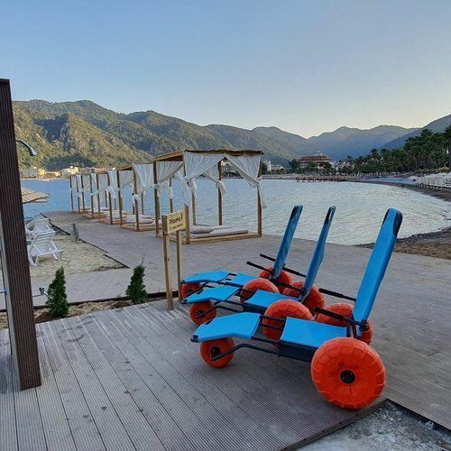 Пляжне крісло-шезлонг на 3 колеса + підлокітники і ремінь безпеки, Beachstar 1514.3 1514.3 фото